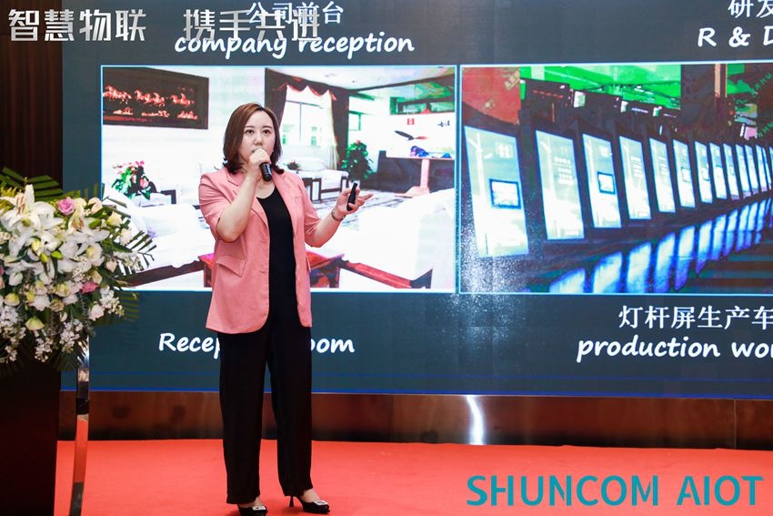 5g智慧路燈智能燈桿1.jpg 5g智慧路燈智能燈桿1.jpg