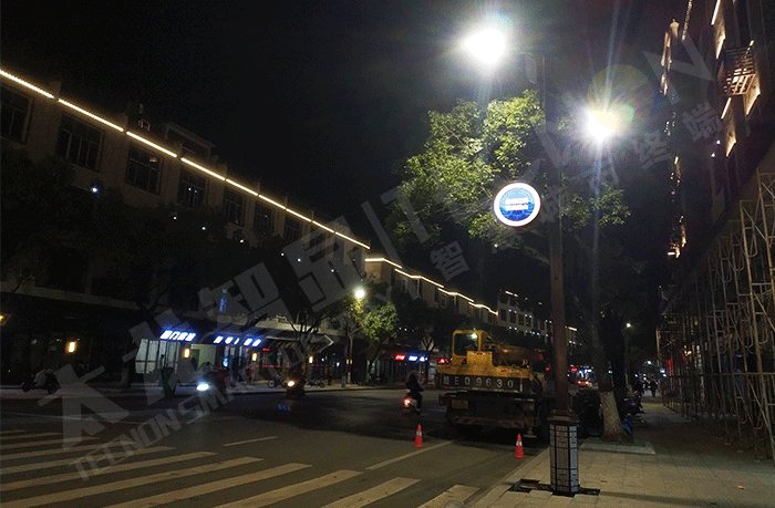 智慧燈桿 智慧燈桿