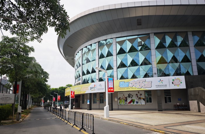 LED燈桿屏 LED燈桿屏