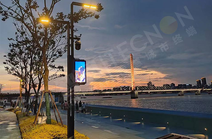 智慧燈桿屏 智慧燈桿屏